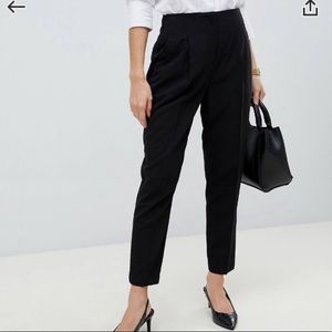 ASOS CROPPED HIGH WAIST BLACK PANT